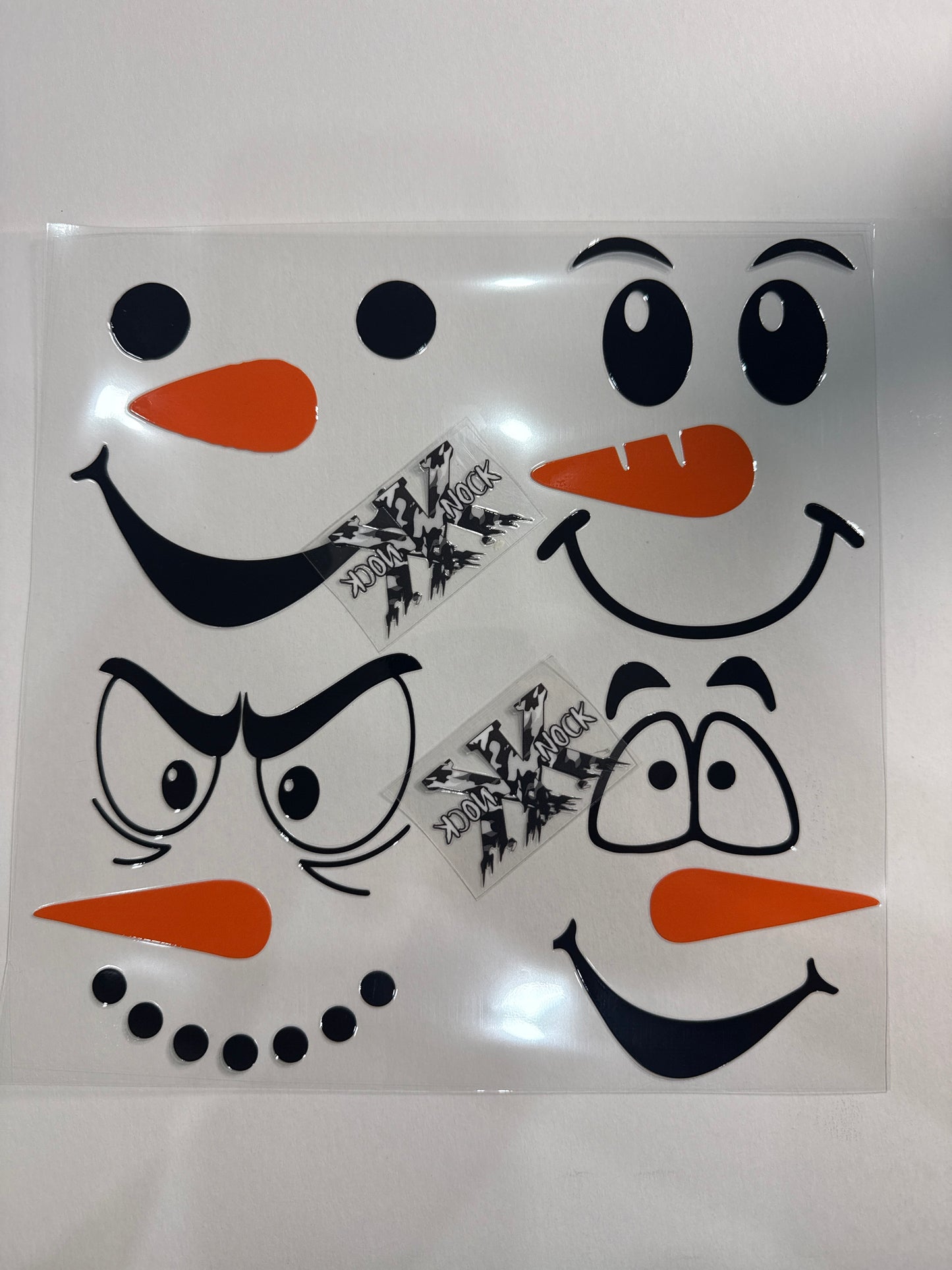 E939 Faces Of Frosty New 9/4