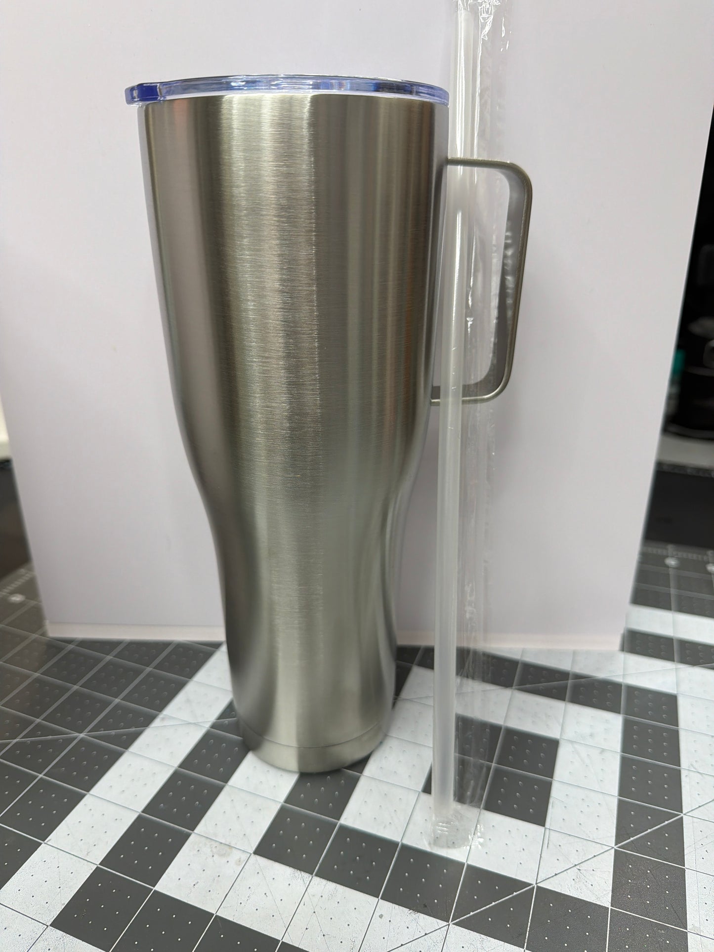 40 oz Handle Tall Boy
