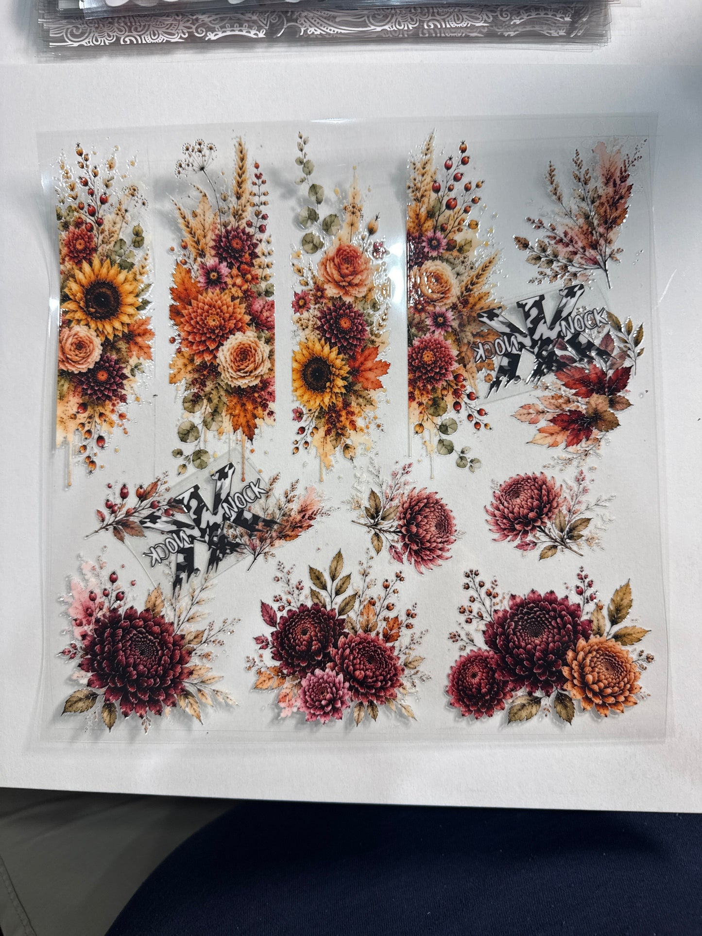 E943 Fall Floral New 9/4