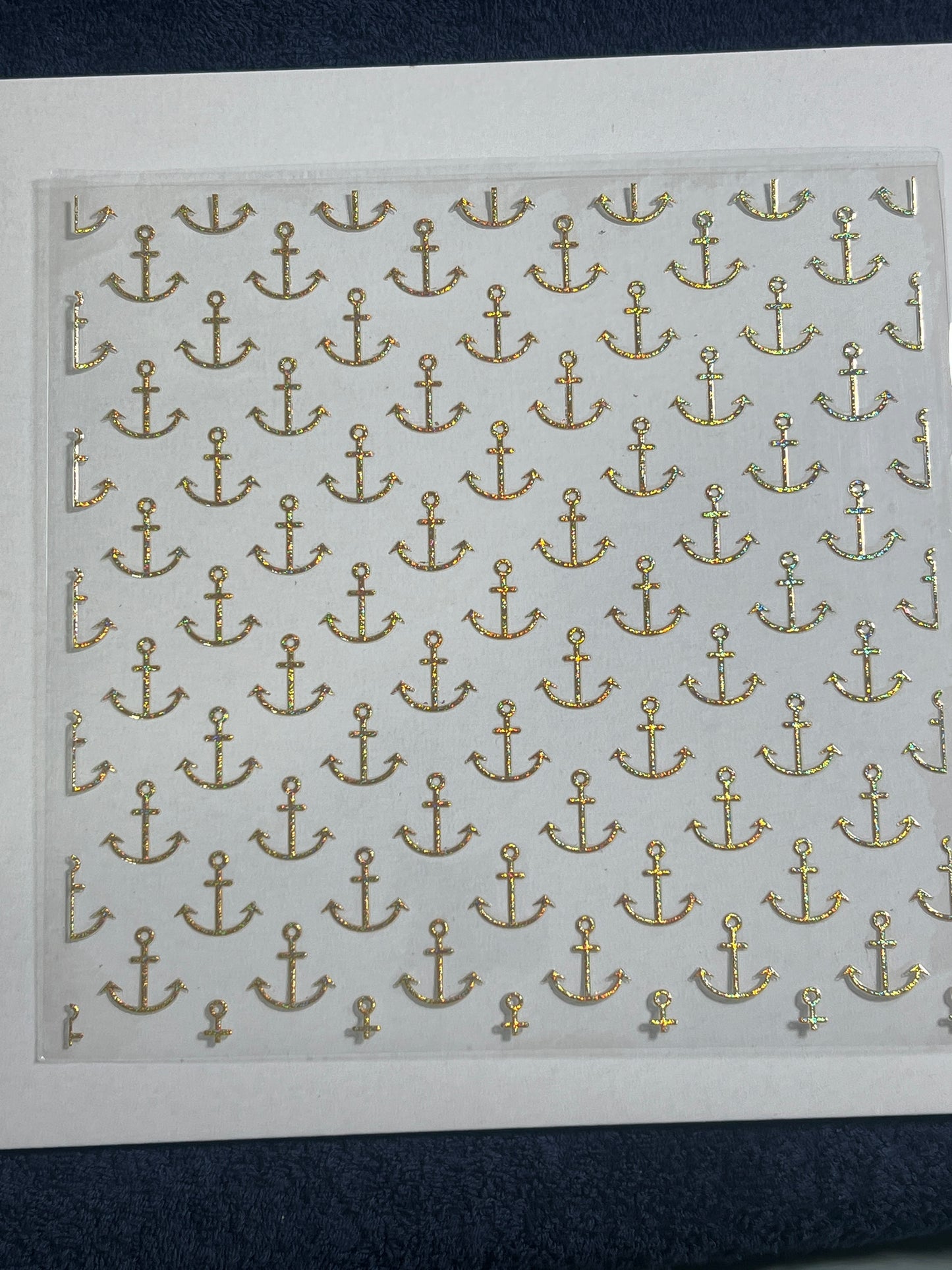 E 543 Gold Holographic Anchors 5/8