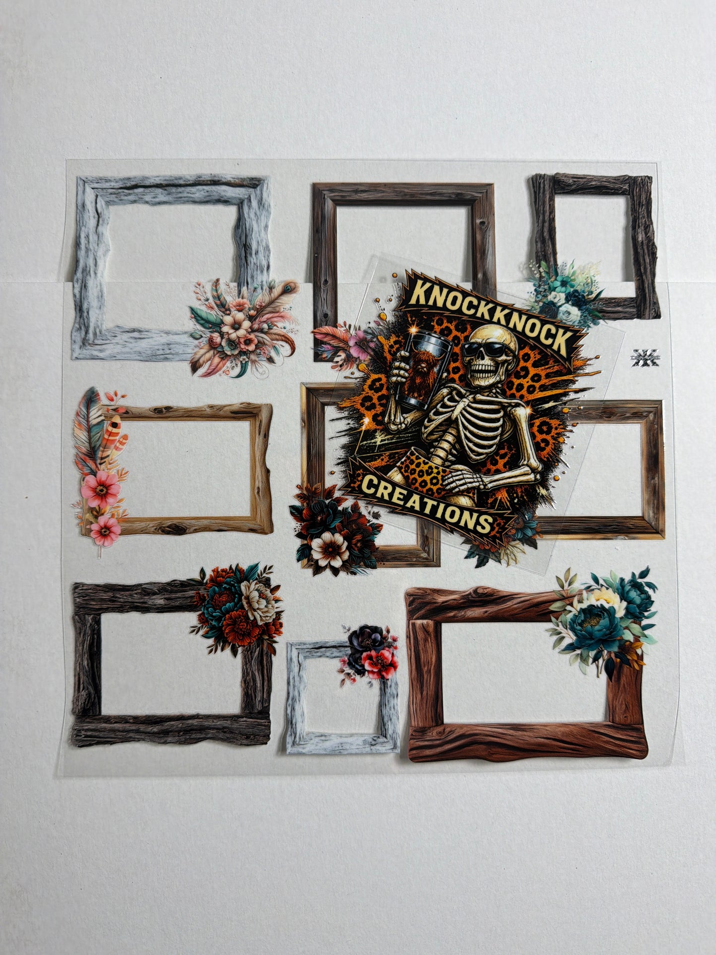 E 822 Wooden Frames