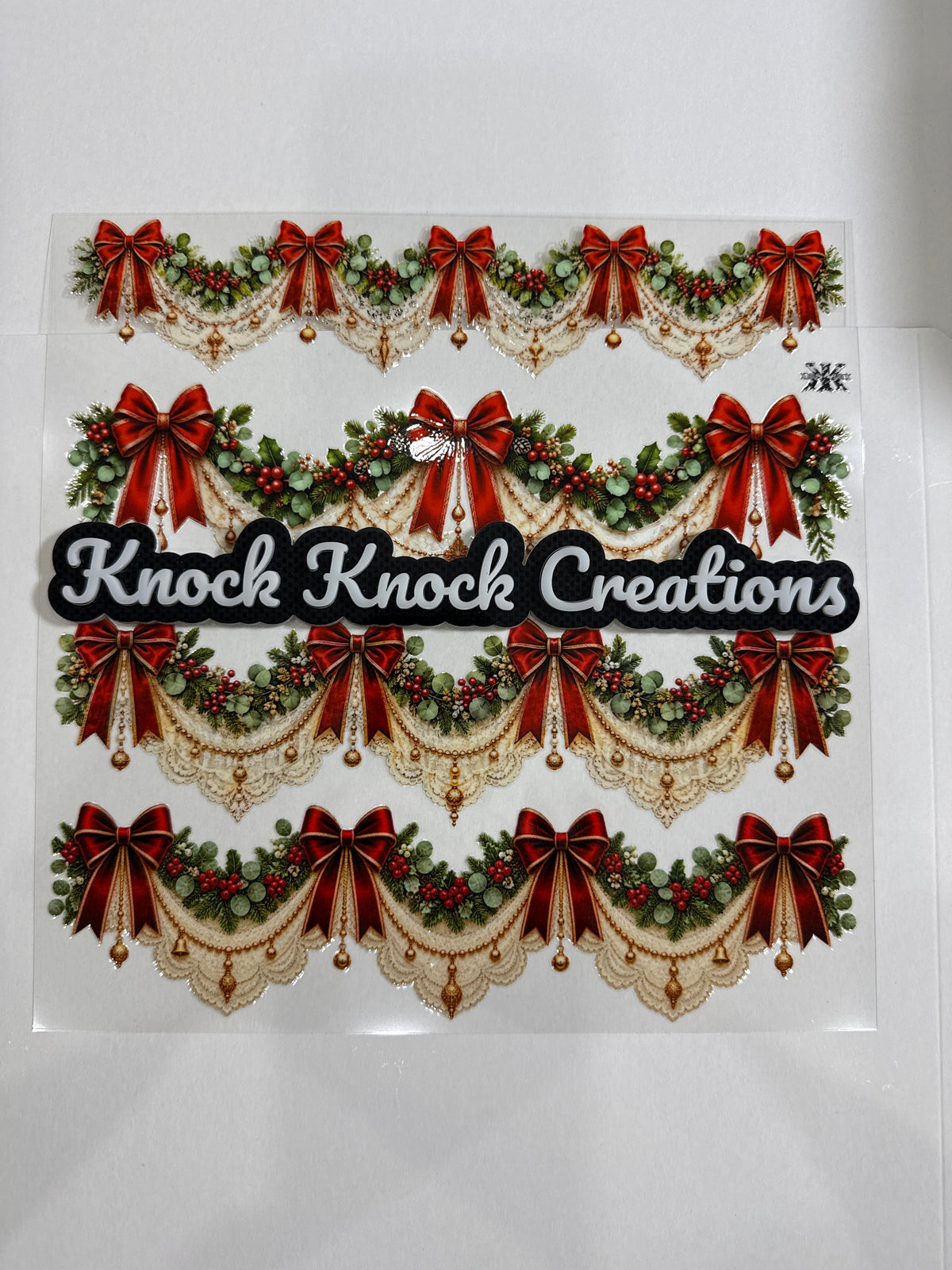 E1108 Christmas Lace