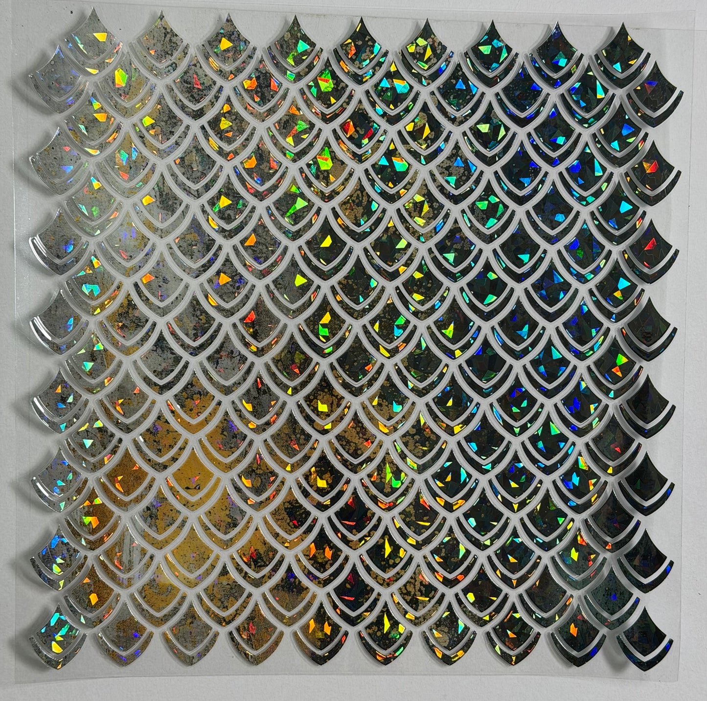 E 645 Holo Dragon Scale