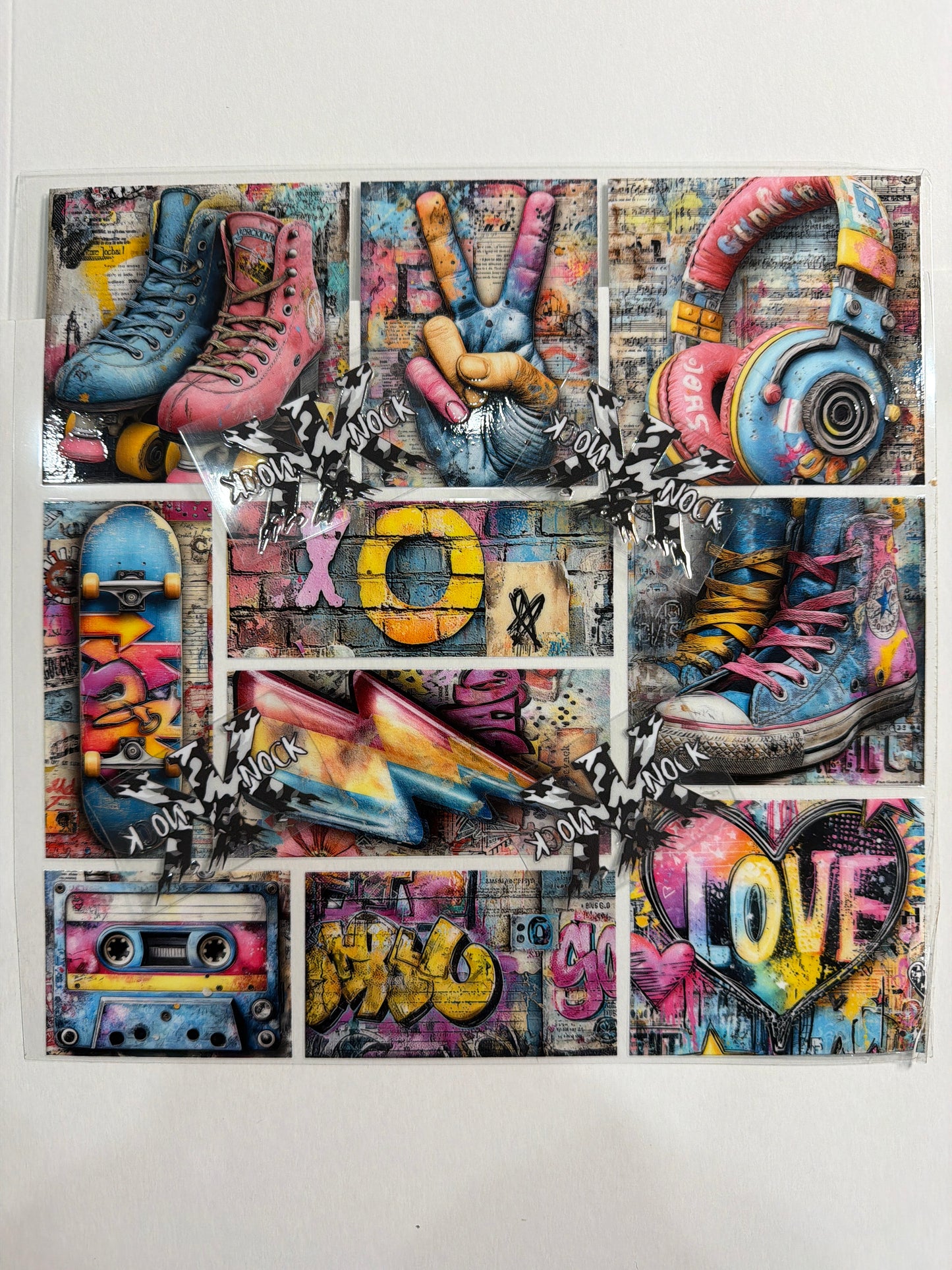 E 858 Wall Art New 8/22