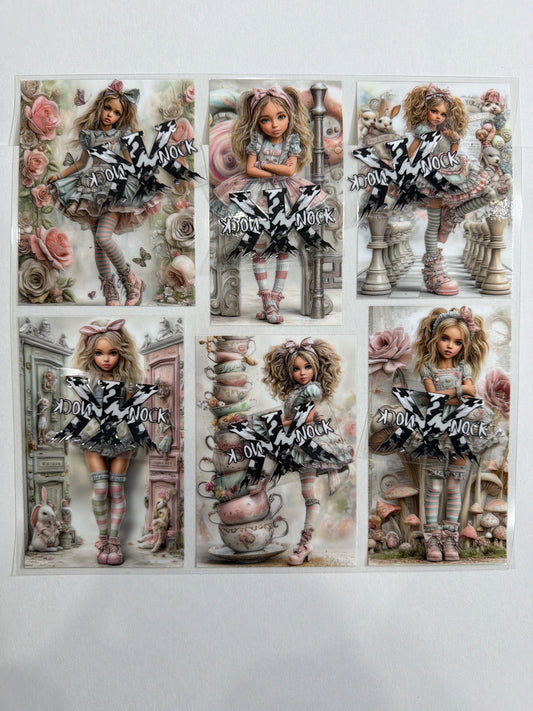 E 903 Alice Pastel 1 8/8