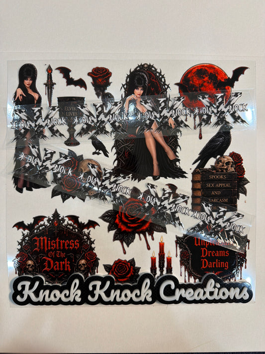 E 1033 9/19 Mistress Of The Dark